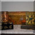 D11. Decorative boxes. 
